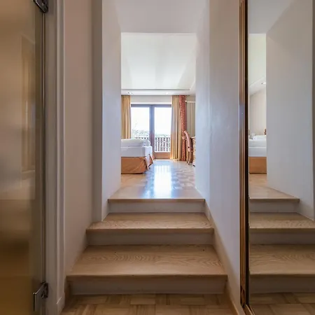 Alpenflora Hotel 4*